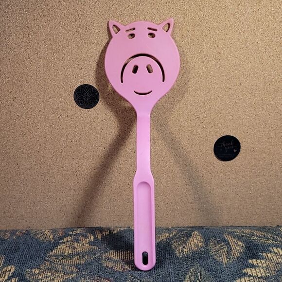 Hamm Pancake Flipper- Toy Story 4 - Picture 1 of 4
